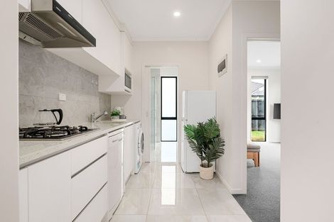 Photo of property in 23 Sydney Place, Flagstaff, Hamilton, 3210