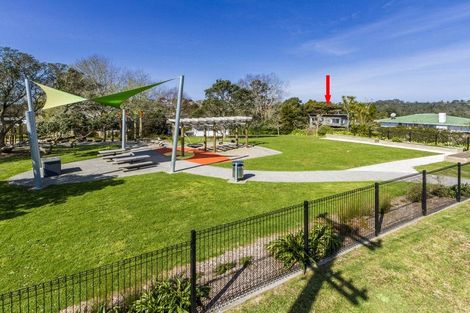 Photo of property in 4a Windy Ridge Road, Glenfield, Auckland, 0629