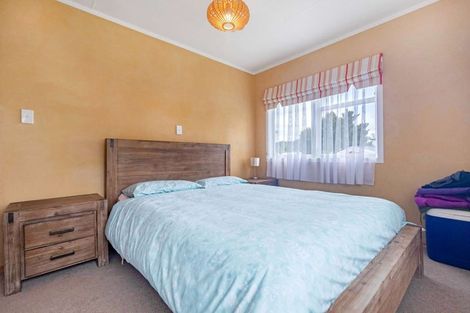 Photo of property in 12 Falkner Park, Taumarunui, 3920