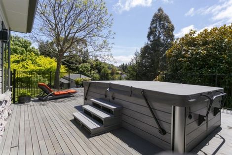 Photo of property in 22 Blue Ridge Drive, Acacia Bay, Taupo, 3385