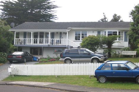 Photo of property in 37 Morriggia Place, Bayview, Auckland, 0629