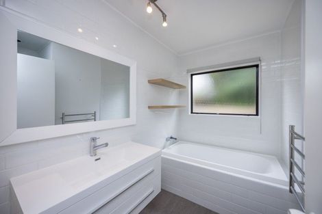 Photo of property in 48 Raymond Street, Fairview Downs, Hamilton, 3214