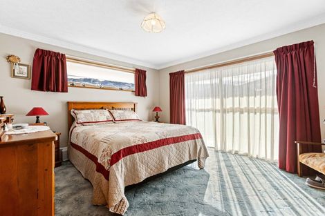 Photo of property in 39 Hazlett Street, Clyde, 9330