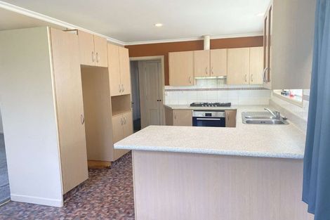 Photo of property in 89c Poplar Grove, Whalers Gate, New Plymouth, 4310