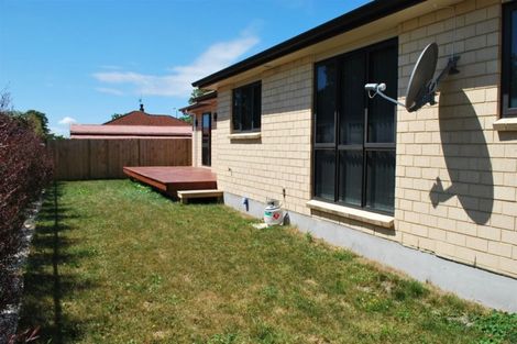 Photo of property in 50b Pinedale Place, Henderson, Auckland, 0610