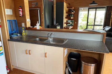Photo of property in 11 Opuka Place, Haast, 7886