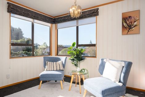 Photo of property in 11 Duval Grove, Tawa, Wellington, 5028