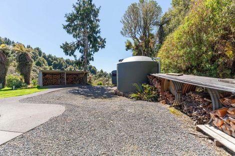 Photo of property in 3520 State Highway 4, Raurimu, 3989
