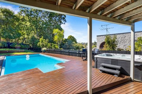 Photo of property in 57 Maxwelton Drive, Mairangi Bay, Auckland, 0630