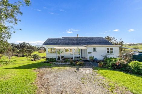 Photo of property in 176 Shegadeen Road, Wharehine, Wellsford, 0973