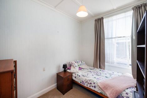 Photo of property in 11 Brightwater Terrace, Terrace End, Palmerston North, 4410