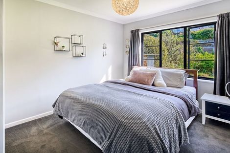 Photo of property in 280 Main Road, Tawa, Wellington, 5028