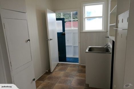 Photo of property in 32 Judd Crescent, Naenae, Lower Hutt, 5011