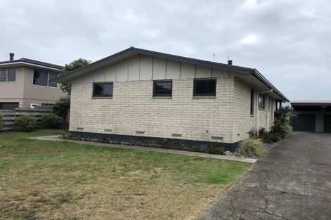 Photo of property in 6 Glenbank Road, Te Awanga, 4102