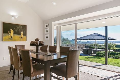 Photo of property in 25 Arana Drive, Karaka, Drury, 2578