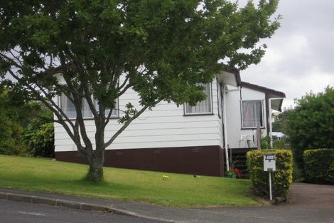 Photo of property in 9 Tesla Place, Totara Vale, Auckland, 0629