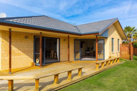 Photo of property in 37 Hope Drive, Witherlea, Blenheim, 7201