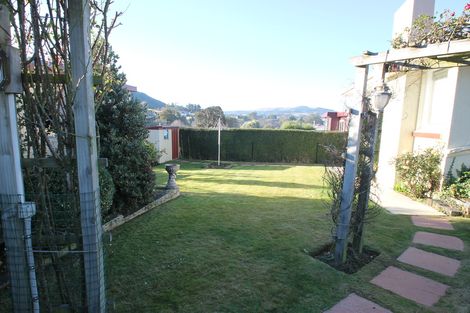 Photo of property in 107 Centennial Avenue, Helensburgh, Dunedin, 9010