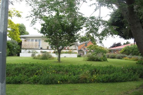 Photo of property in 413 Great South Road, Opaheke, Papakura, 2113