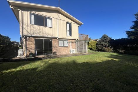 Photo of property in 18 Deodar Place, Totara Heights, Auckland, 2105