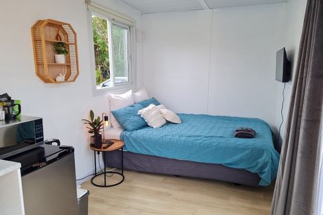 Photo of property in 4 Gavin Road, Raumati Beach, Paraparaumu, 5032