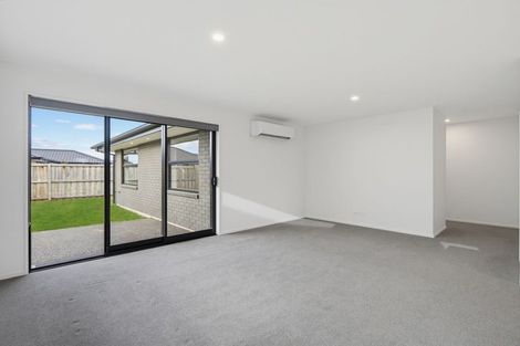Photo of property in 38 Crossley Avenue, Woodend, 7610