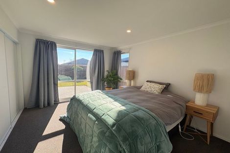 Photo of property in 5 George West Square West, Wigram, Christchurch, 8025