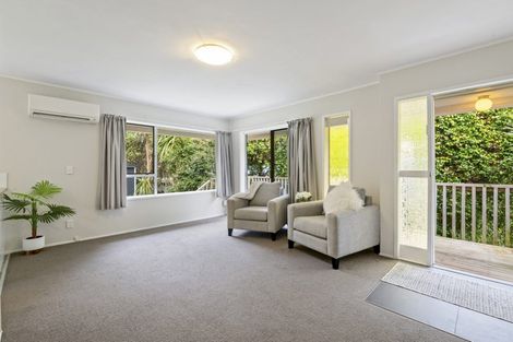 Photo of property in 2/31 Auld Street, Torbay, Auckland, 0630