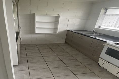 Photo of property in 2 Tennessee Avenue, Mangere East, Auckland, 2024