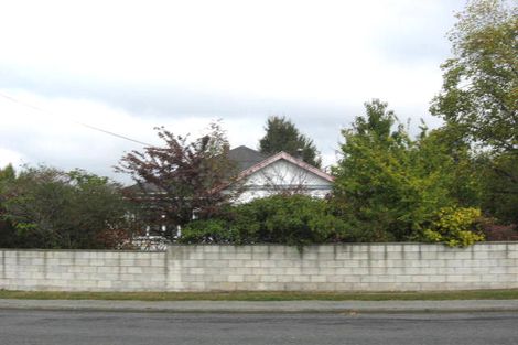 Photo of property in 16 Exeter Street, Waimate, 7924