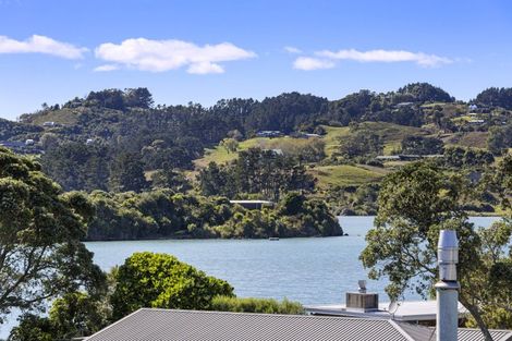 Photo of property in 6 Opotoru Road, Raglan, 3225