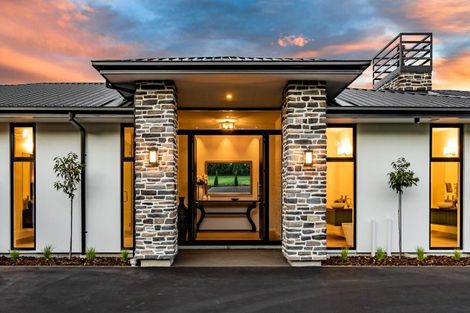 Photo of property in 21 Classiebawn Lane, Prebbleton, 7676