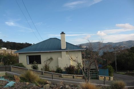Photo of property in 32 Seaton Road, Portobello, Dunedin, 9014