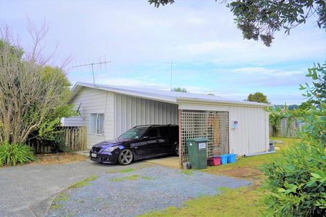 Photo of property in 11 Aratiatia Place, Tikipunga, Whangarei, 0112