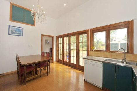 Photo of property in 300 Keyes Road, New Brighton, Christchurch, 8083