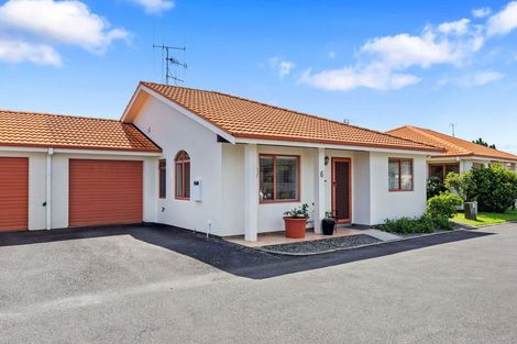 Photo of property in 8 Cheyne Road, Pyes Pa, Tauranga, 3112