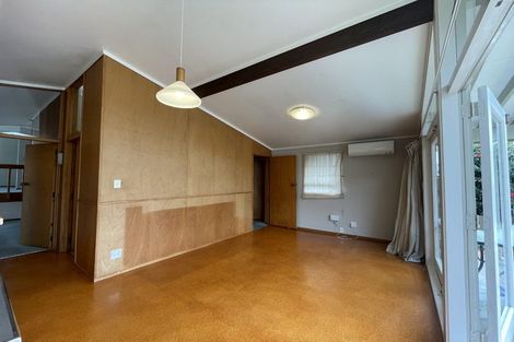 Photo of property in 1 George Laurenson Lane, Mount Roskill, Auckland, 1041