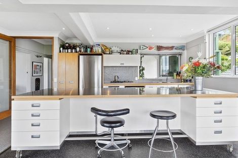 Photo of property in Samoa High Commission, 3/1 Wesley Road, Kelburn, Wellington, 6012