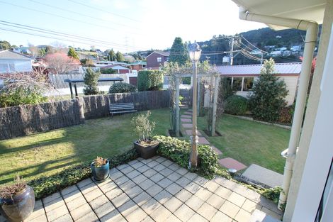 Photo of property in 107 Centennial Avenue, Helensburgh, Dunedin, 9010