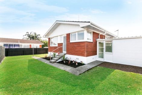 Photo of property in 3/8 Russell Road, Manurewa, Auckland, 2102