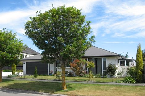 Photo of property in 17B Abingdon Court Avonhead Christchurch City