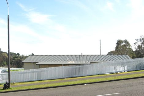 Photo of property in 11 Puketotara Street, Highlands Park, New Plymouth, 4312