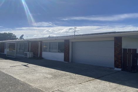 Photo of property in 4/118 Botanical Road, Takaro, Palmerston North, 4412