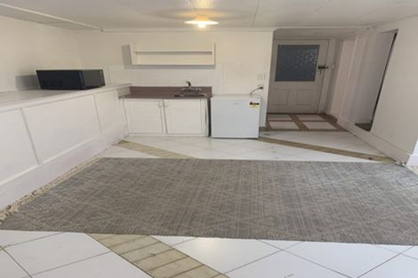 Photo of property in 54 Colchester Crescent, Newlands, Wellington, 6037