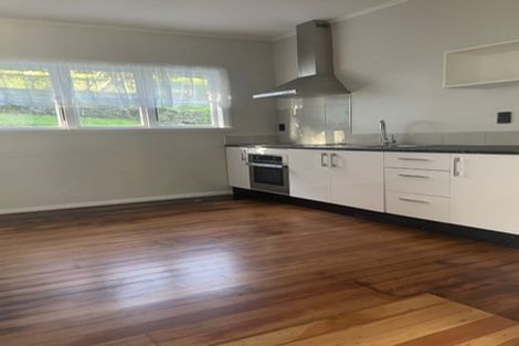 Photo of property in 12 Connolly Avenue, Mount Roskill, Auckland, 1041