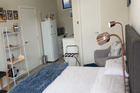 Photo of property in 8 Bovett Place, Wanaka, 9305