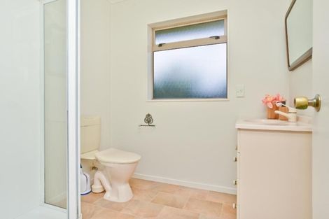 Photo of property in 10 Mangakoea Place, St Andrews, Hamilton, 3200