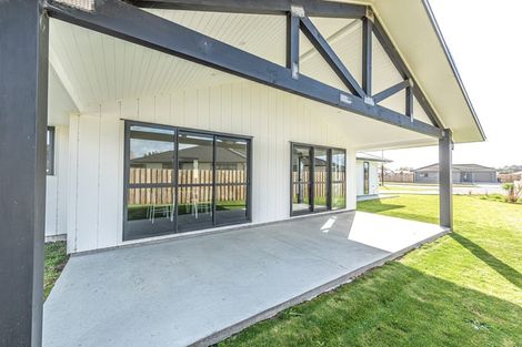 Photo of property in 30 Oldfield Lane, Marton, 4710