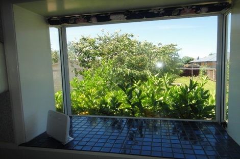 Photo of property in 17 Halliwell Avenue, Papanui, Christchurch, 8052