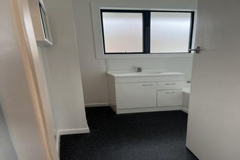 Photo of property in 9 Manapouri Street, Strathern, Invercargill, 9812